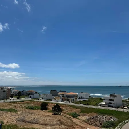Buarcos Beach Apartment شقة